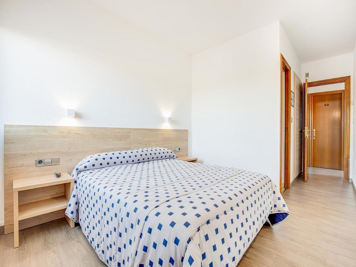 Hotel Restaurante Blanc I Negre 2 Agramunt Dış mekan fotoğraf