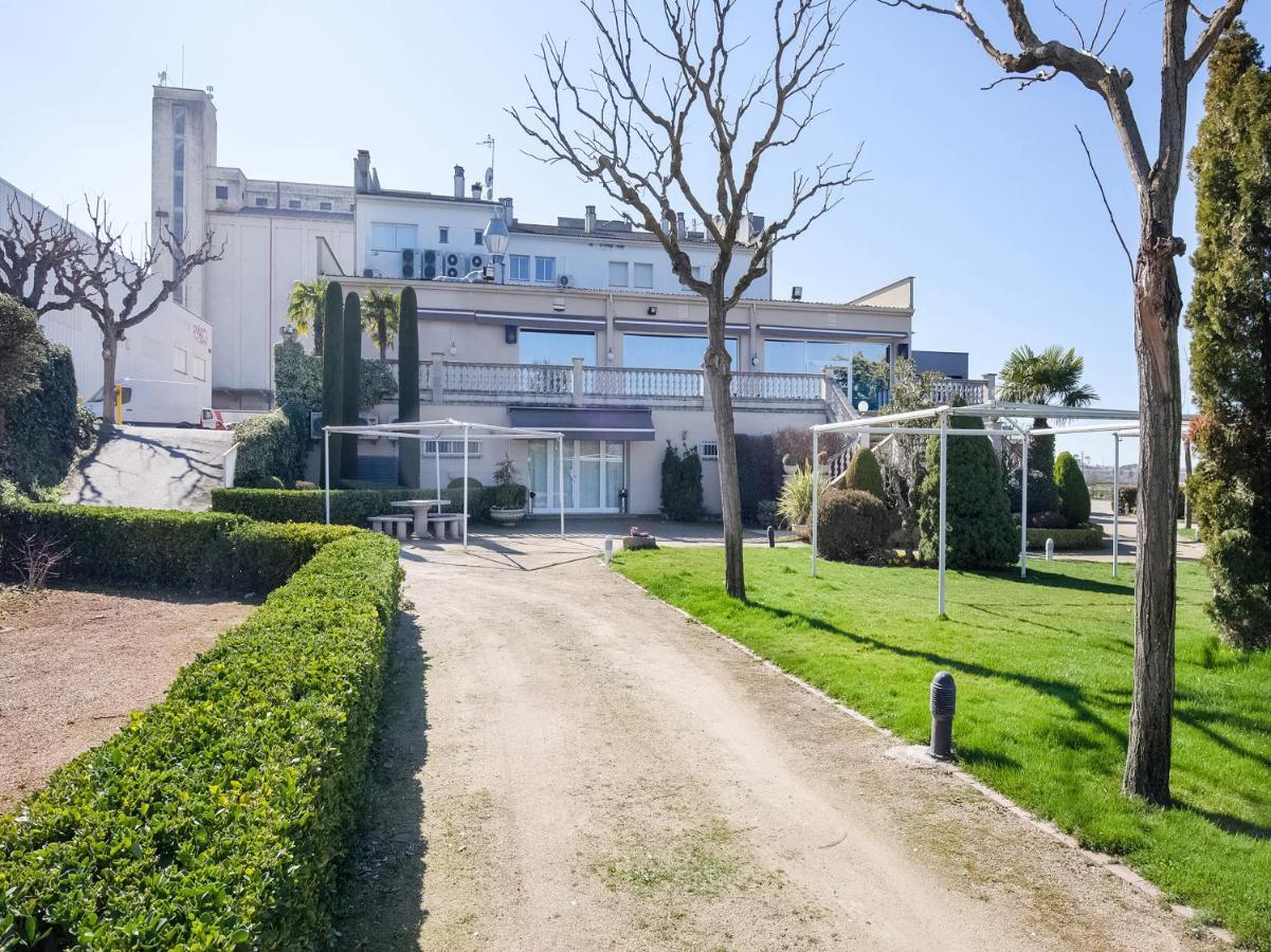 Hotel Restaurante Blanc I Negre 2 Agramunt Dış mekan fotoğraf